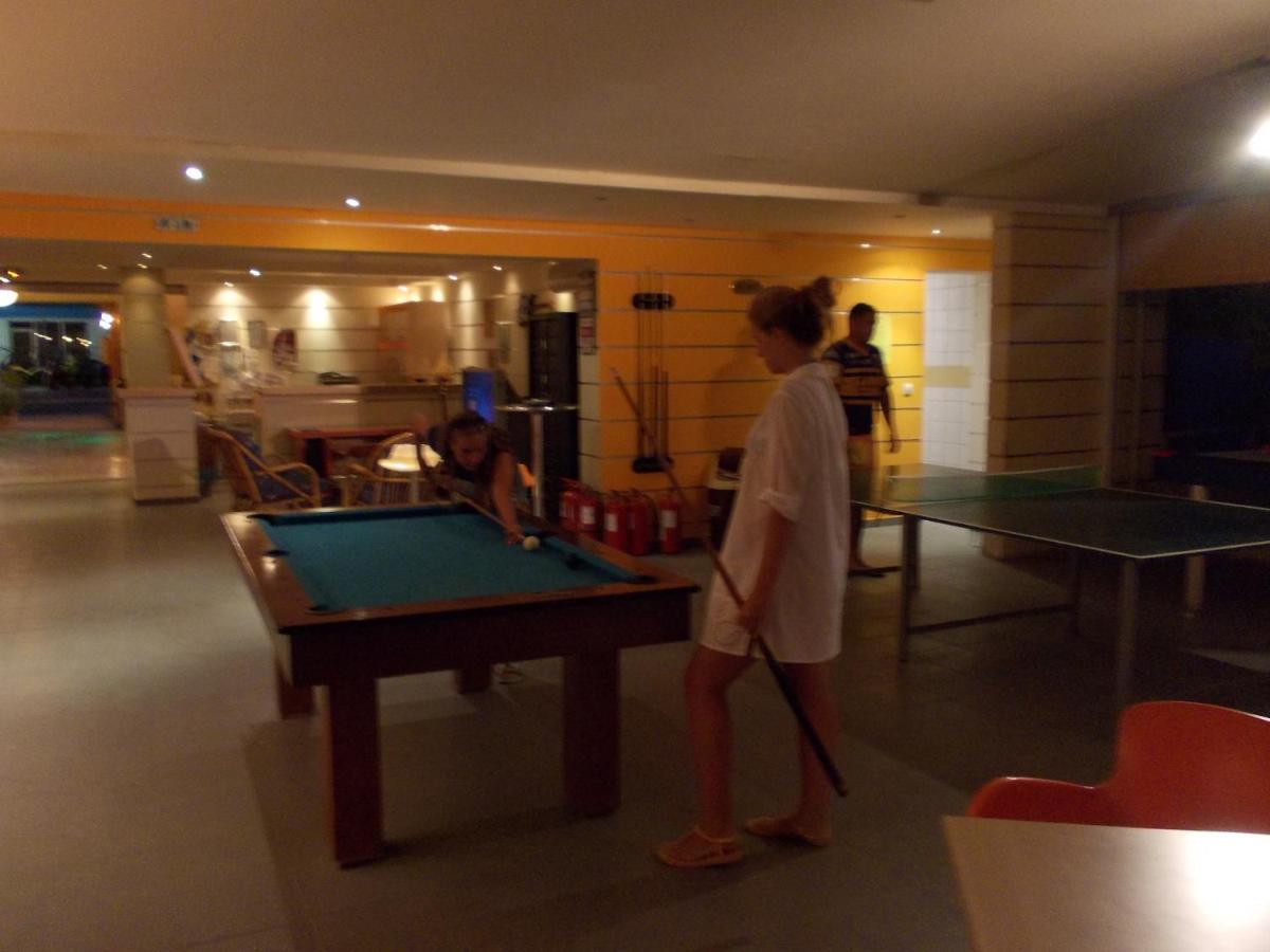 Kavos Central Buitenkant foto